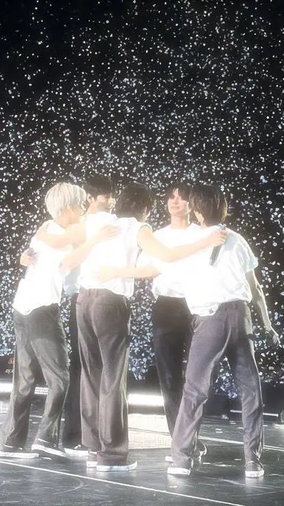 ai character: txt background