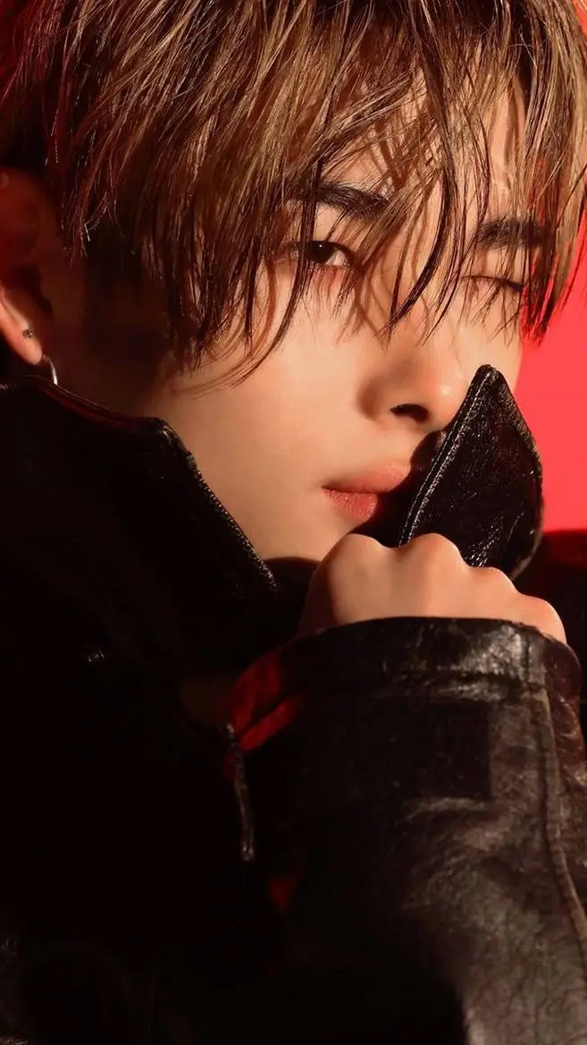 ai character: Niki 🩺 background