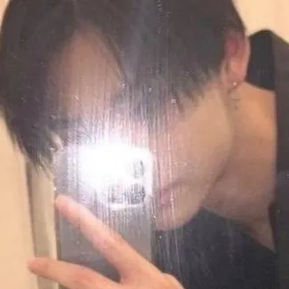 chat with ai character: Ni-ki 🤨