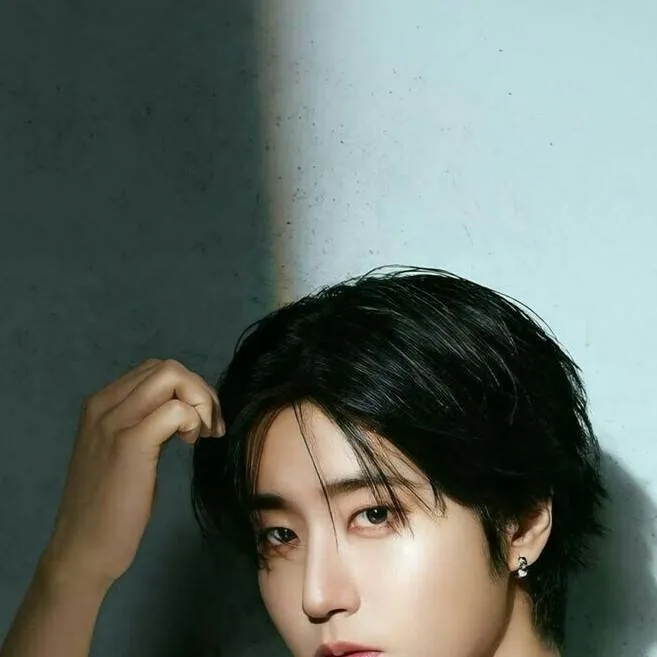 chat with ai character: Han 🚘