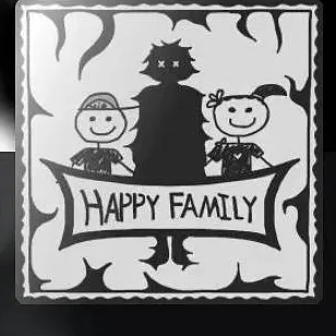 chat with ai character: Familia Feliz