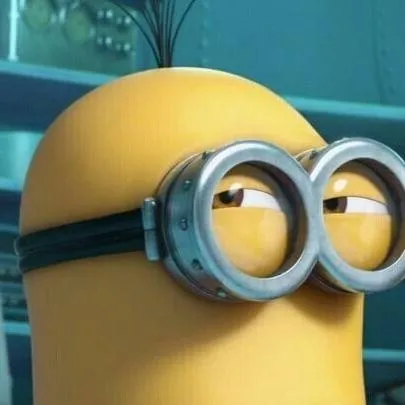 chat with ai character: Kevin