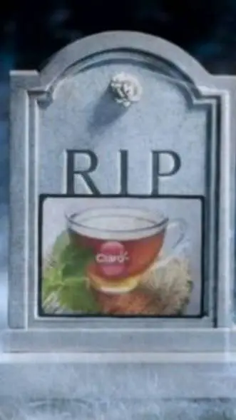 ai character: Hola1-10Fantasma background