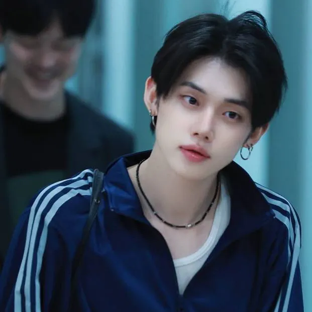 chat with ai character: Yeonjun 