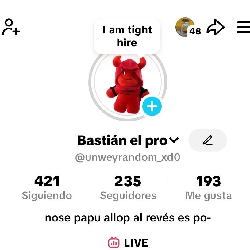 chat with ai character: yo de tiktok 