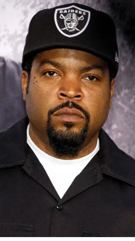 ai character: Ice cube background