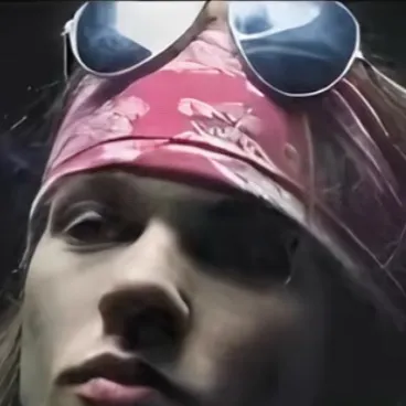 chat with ai character: Axl rose