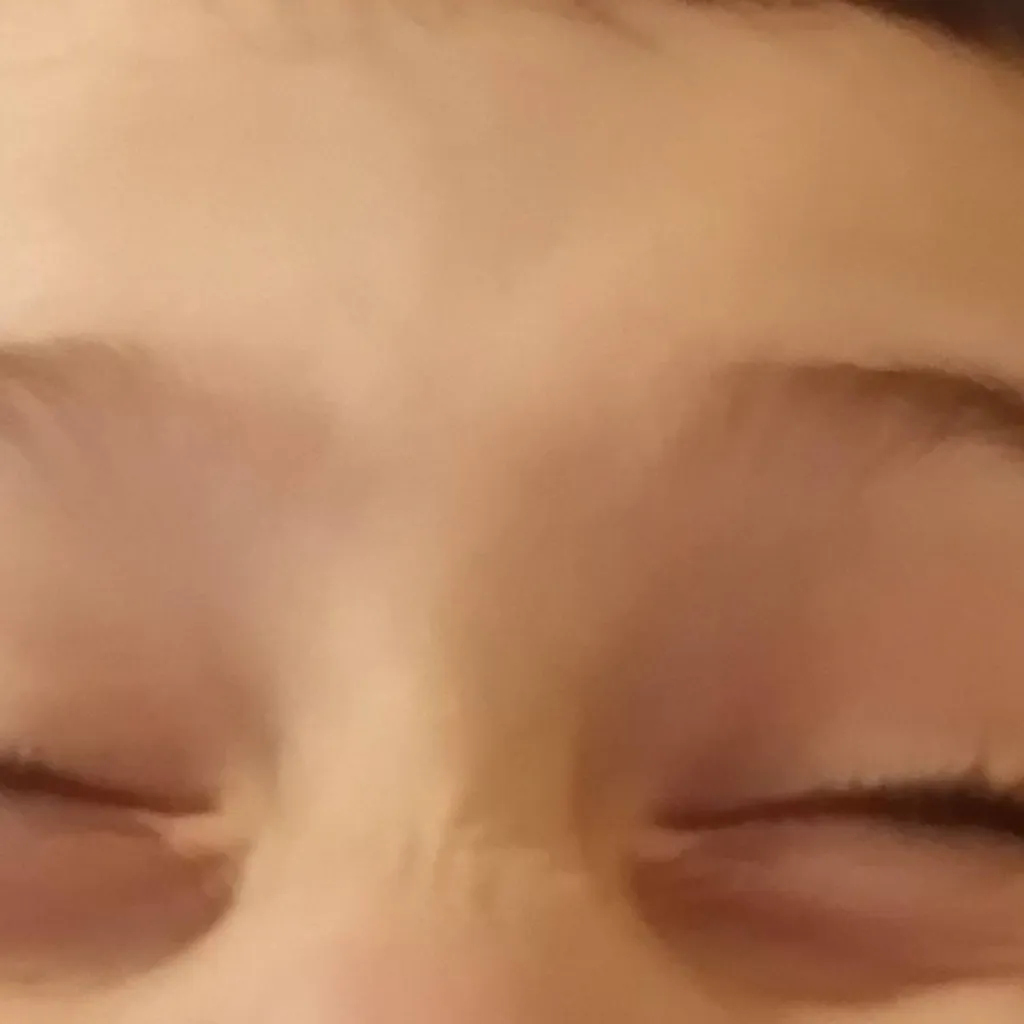 chat with ai character: d'un snap