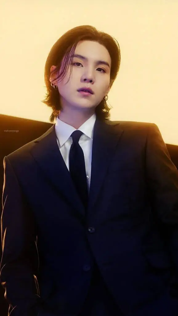 ai character: SUGA background