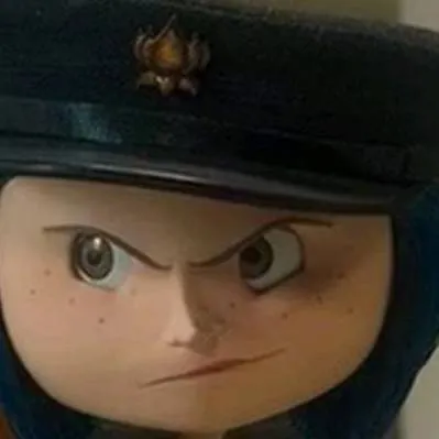 chat with ai character: Coraline Jones 