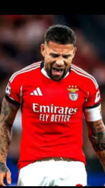 ai character: Otamendi  background