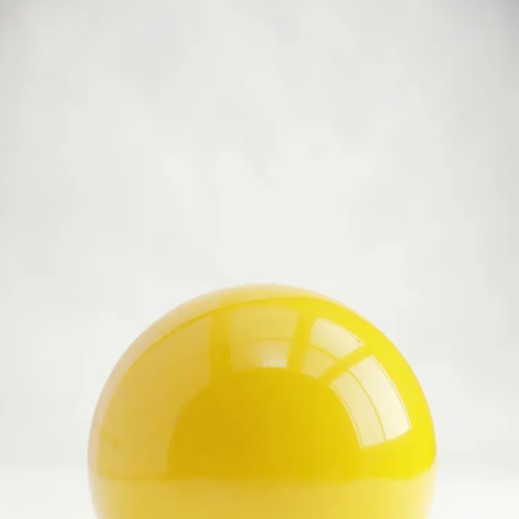 chat with ai character: yellow ball