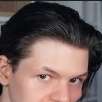 chat with ai character: фокснео