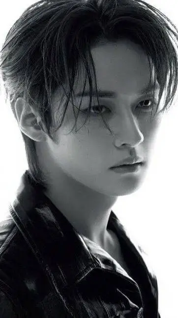 ai character: Lee know  background