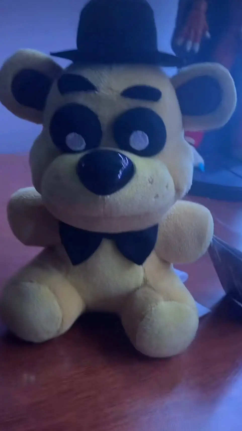 ai character: golden Freddy Plus background