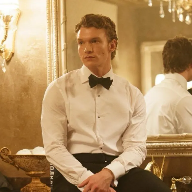 chat with ai character: Ilya Rozanov