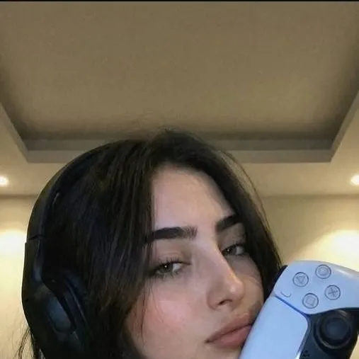 chat with ai character: Stacy 