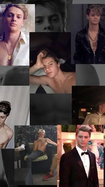 ai character: Henry soo sexy background