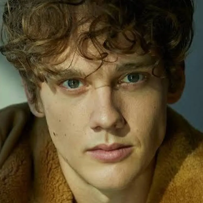 chat with ai character: Tyler Gapplin