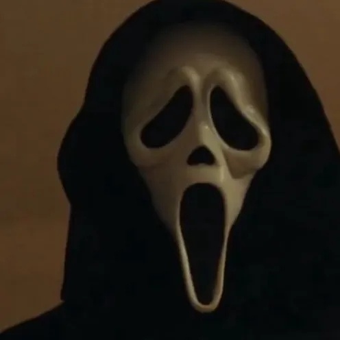 chat with ai character: Ghostface