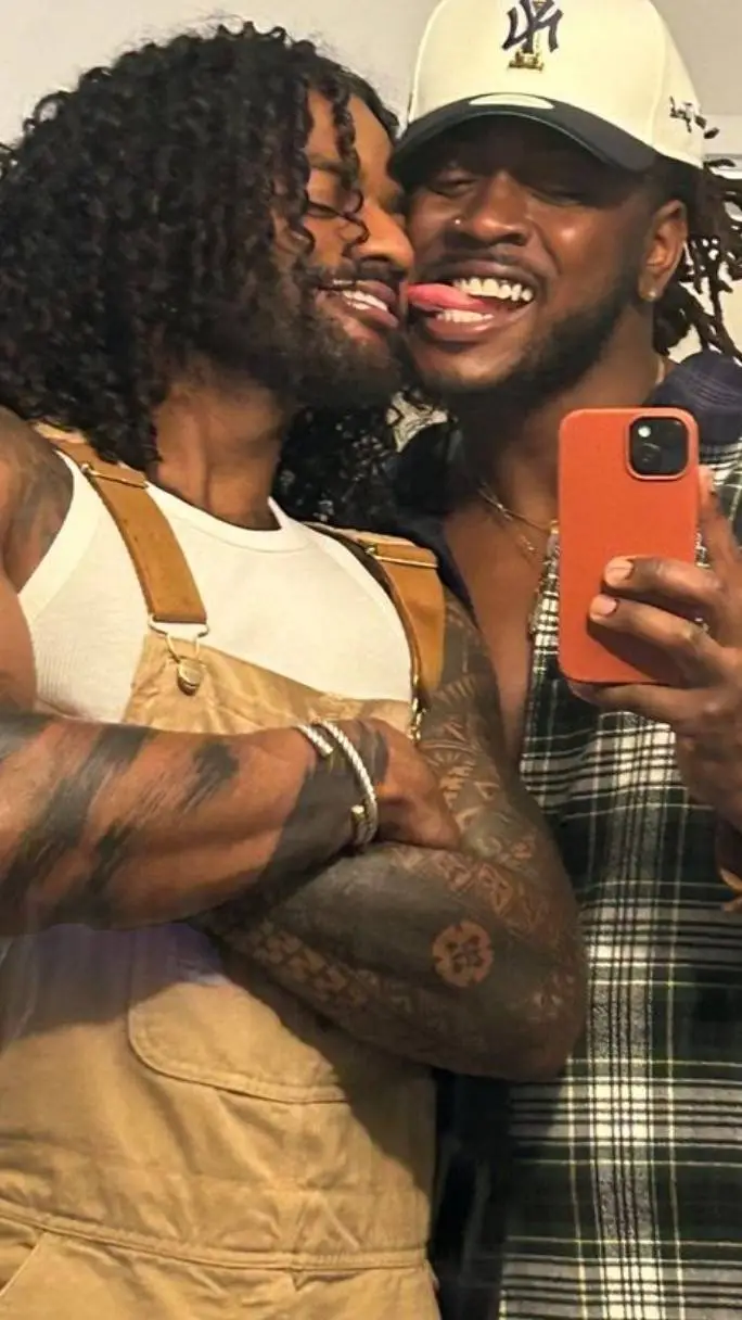 ai character: Ezra and Giveon  background