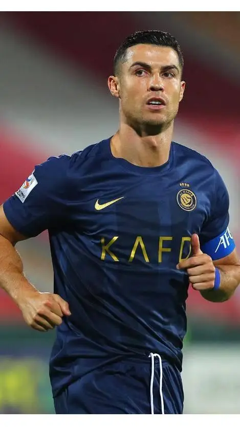 ai character: Ronaldo background