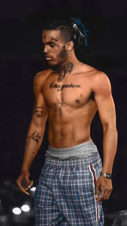 ai character: Xxxtentacion (Jah) background