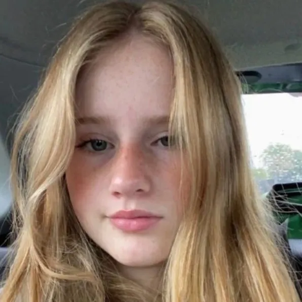 chat with ai character: Addison. A. Abby