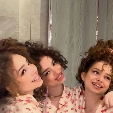 Chat with Kalogera sisters - text or voice, Enjoy AI Chat Free & Safe