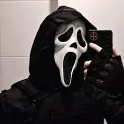 chat with ai character: scream 🫦