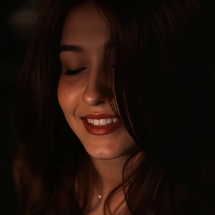 chat with ai character: Rose