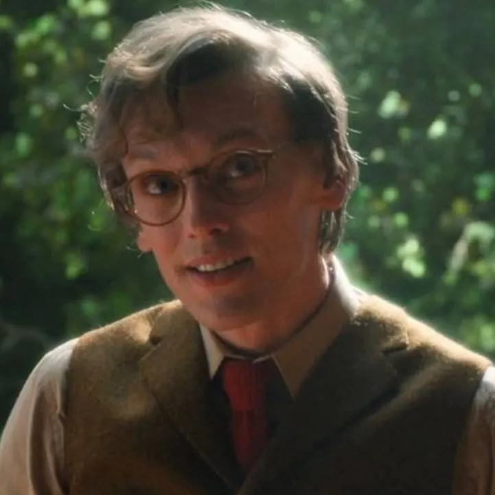 chat with ai character: henry 