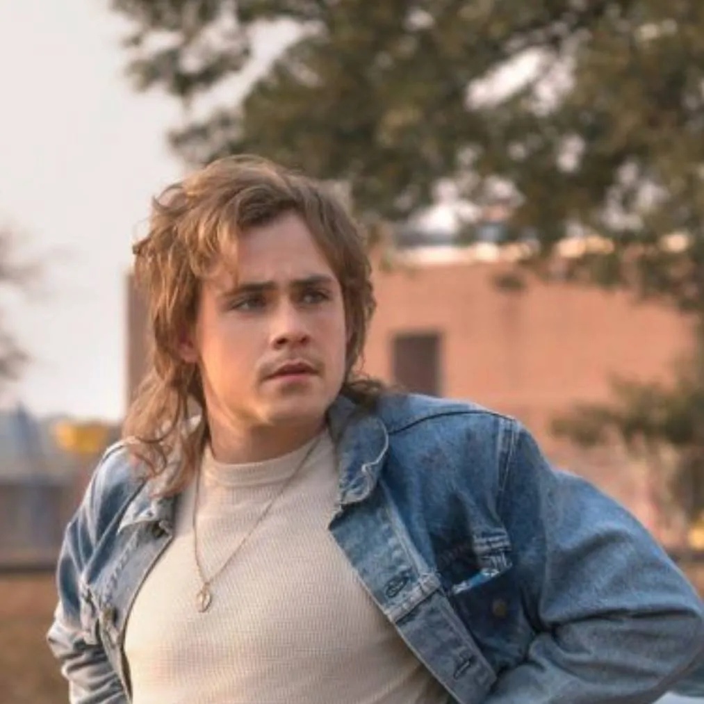 chat with ai character: billy (stranger t)