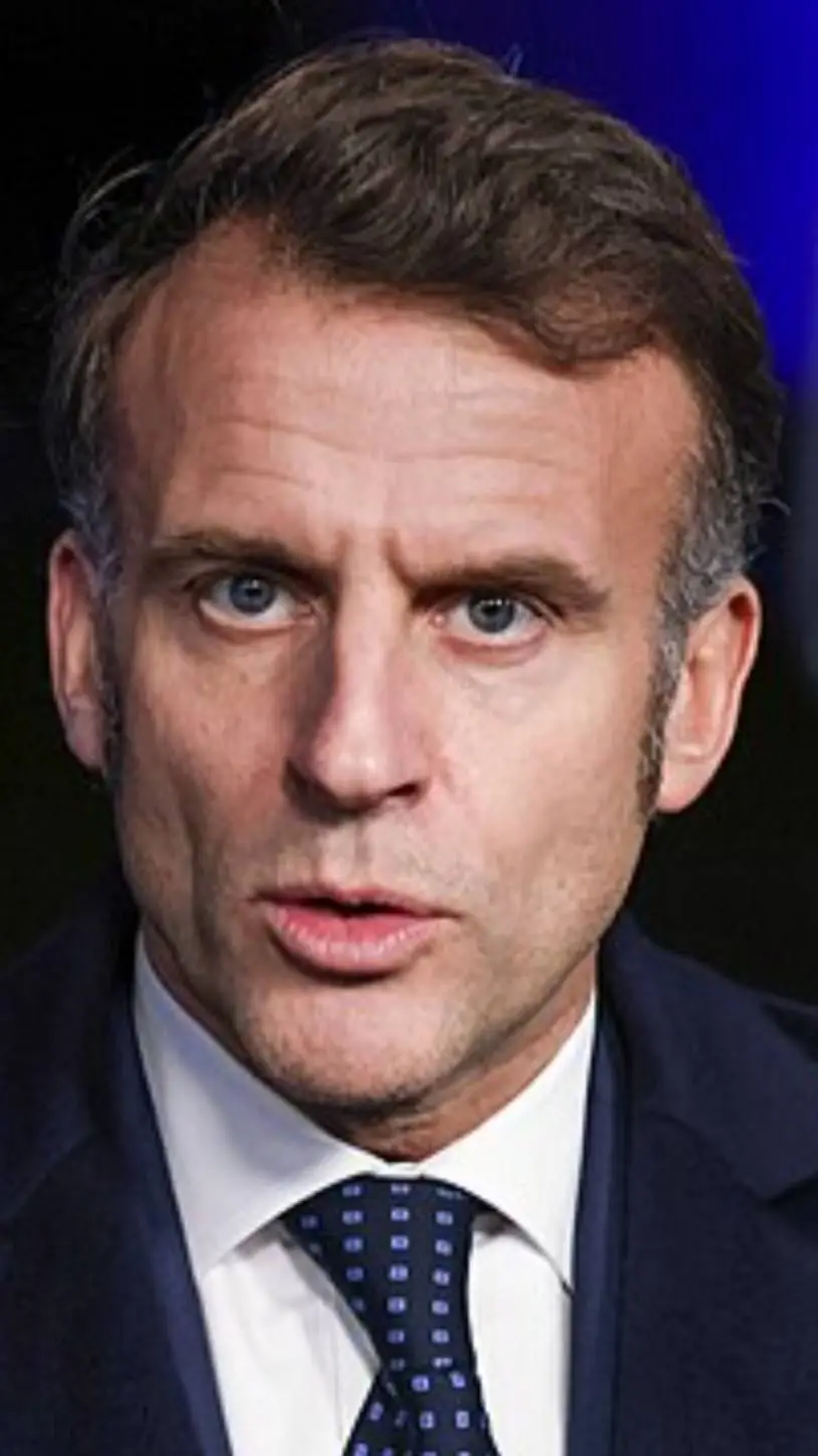 ai character: Emmanuel Macron background