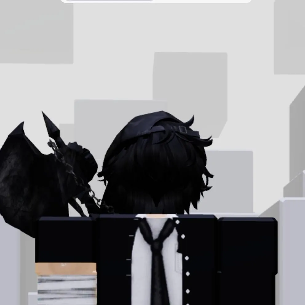 chat with ai character: Max (leader mafia)