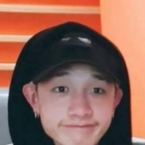 chat with ai character: Bangchan cute☺️ 🎀 