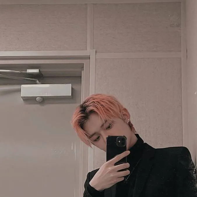 chat with ai character: Choi Yeon-jun💫