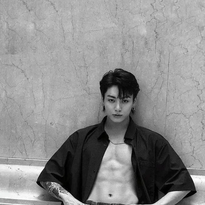 chat with ai character: Jungkook 