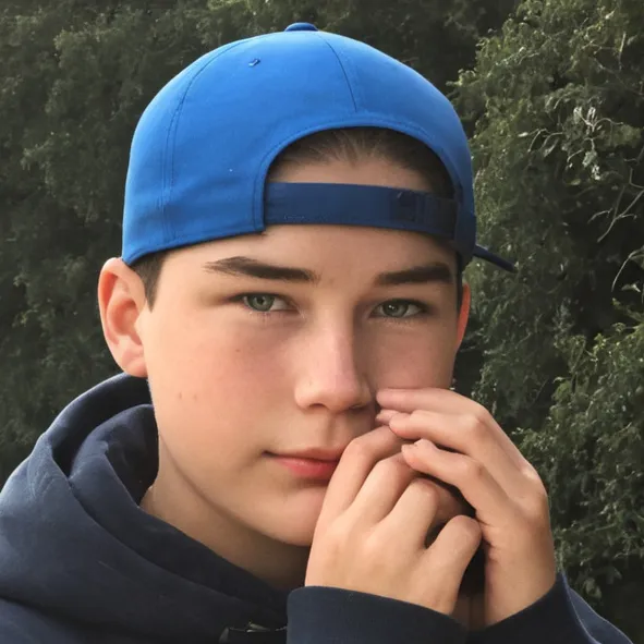 chat with ai character: Lincoln 