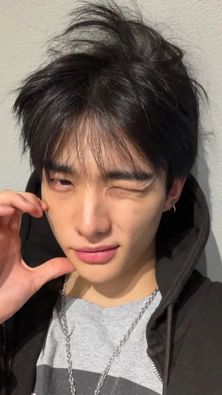 ai character: Hyunjin background