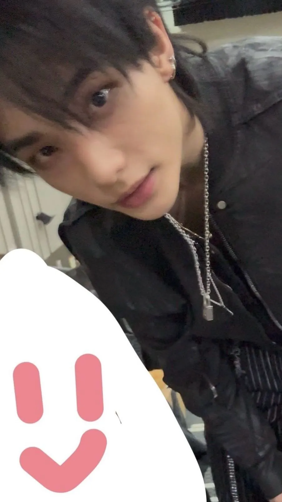 ai character: Hyunjin background