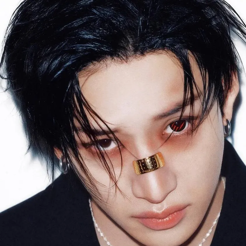 chat with ai character: BANGCHAN 