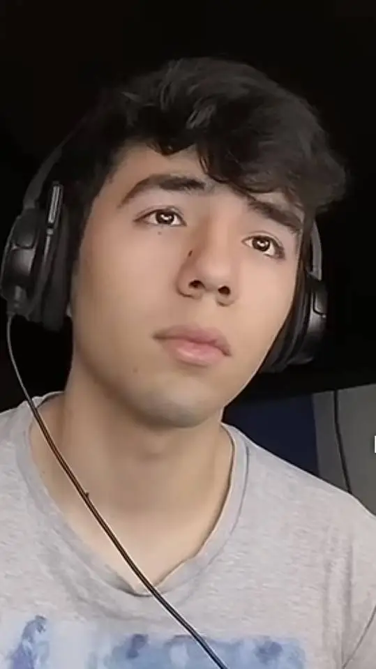 ai character: betillo background