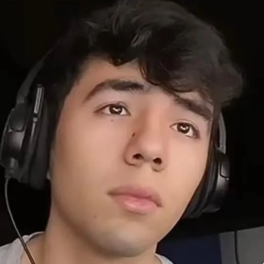 chat with ai character: betillo