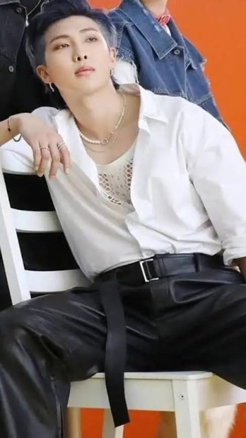 ai character: Namjoon background