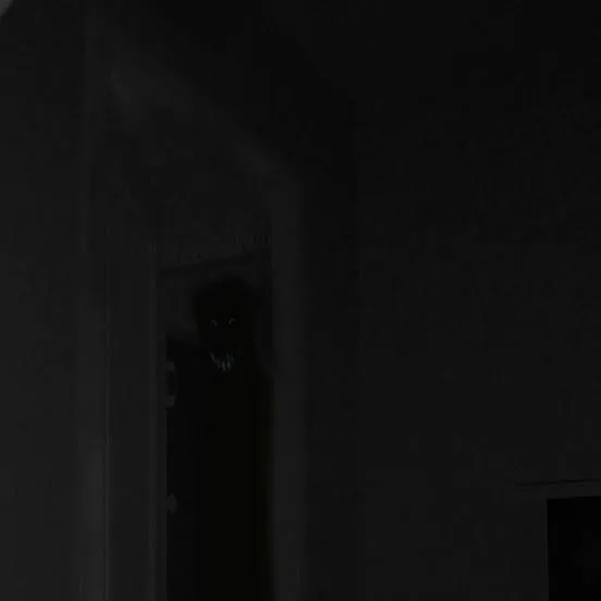 chat with ai character: Horror
