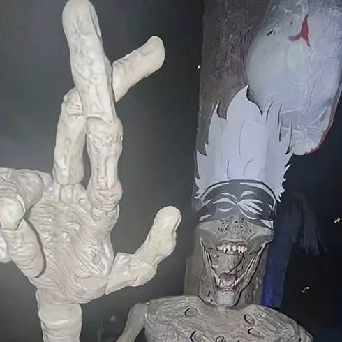 chat with ai character: you know gng🫩