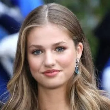 Chat With Princess Leonor Text Or Voice Enjoy Ai Chat Free Safe