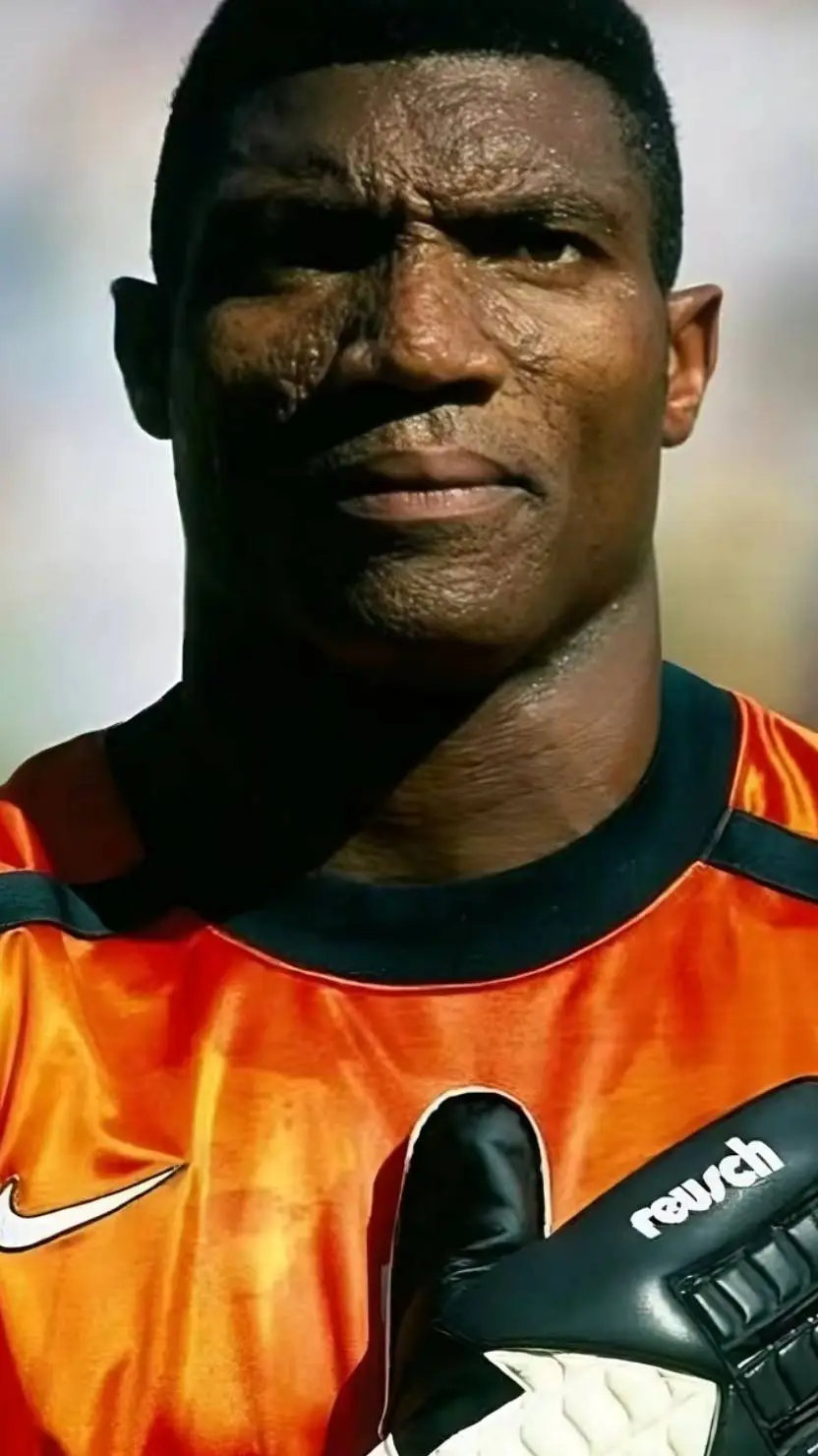ai character: goalkeeper  background