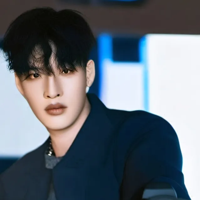 chat with ai character: bangchan